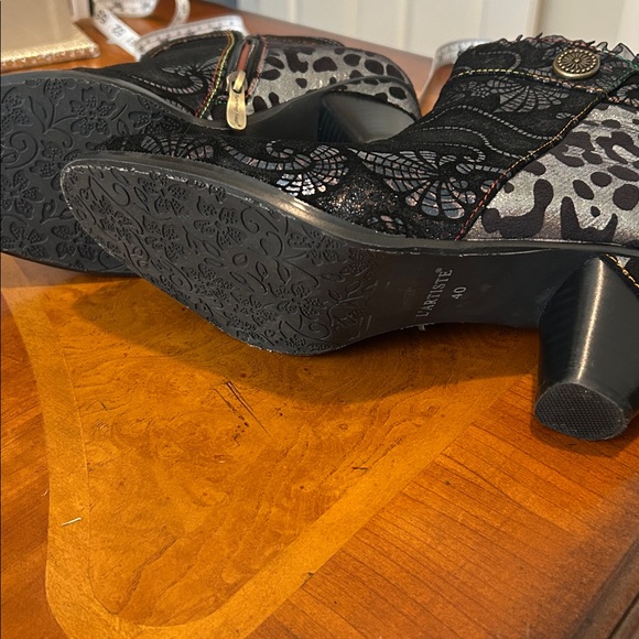 L’Artiste Black Lace Trim Heeled Boots - Picture 8 of 15